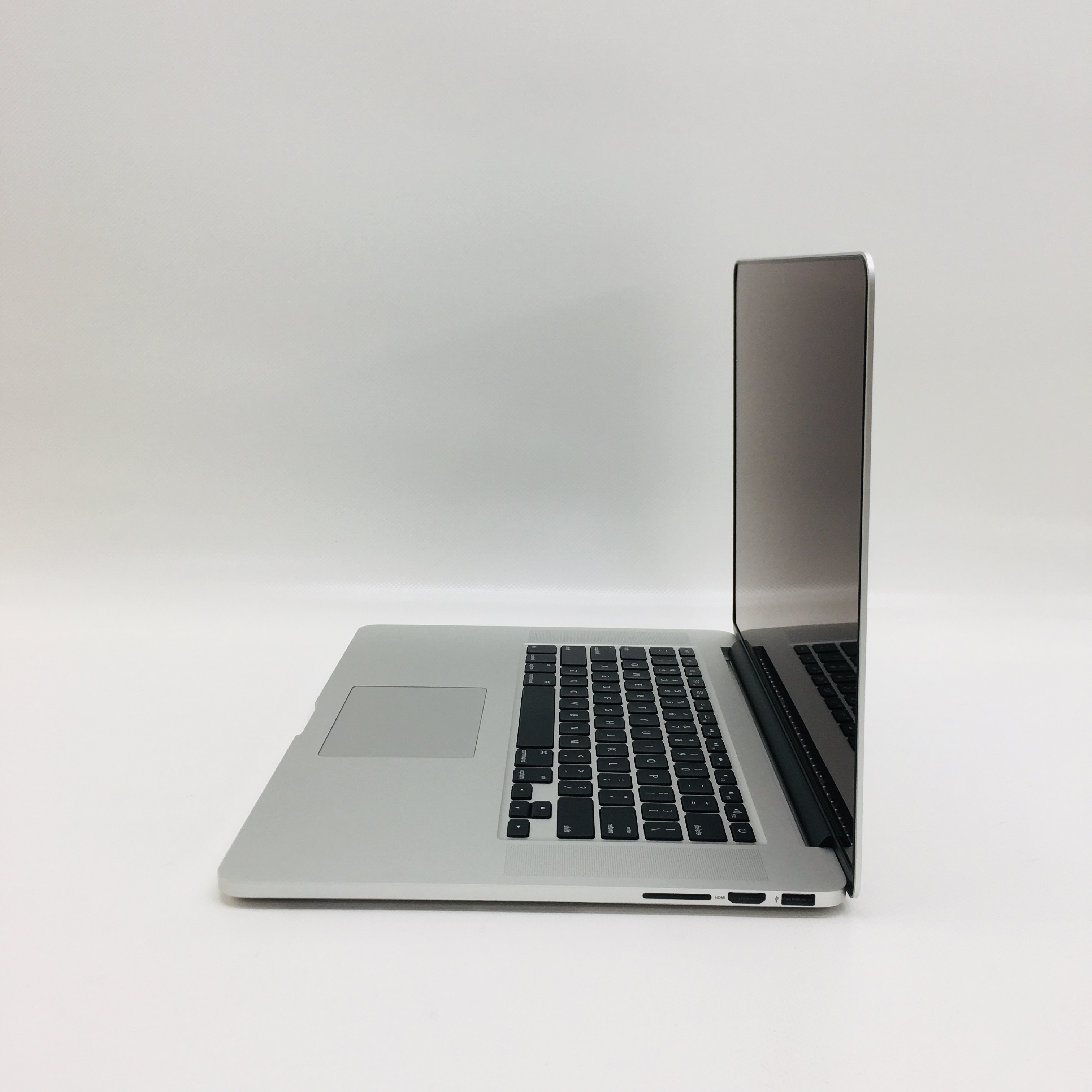 MacBook Pro Retina 15" Mid 2015 (Intel Quad-Core i7 2.5 GHz 16 GB RAM 1 TB SSD), Intel Quad-Core i7 2.5 GHz, 16 GB RAM, 1 TB SSD, image 3